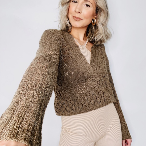 ✨ Vintage Axcess by Liz Claiborne Open Knit Sweater - Picture 2 of 6